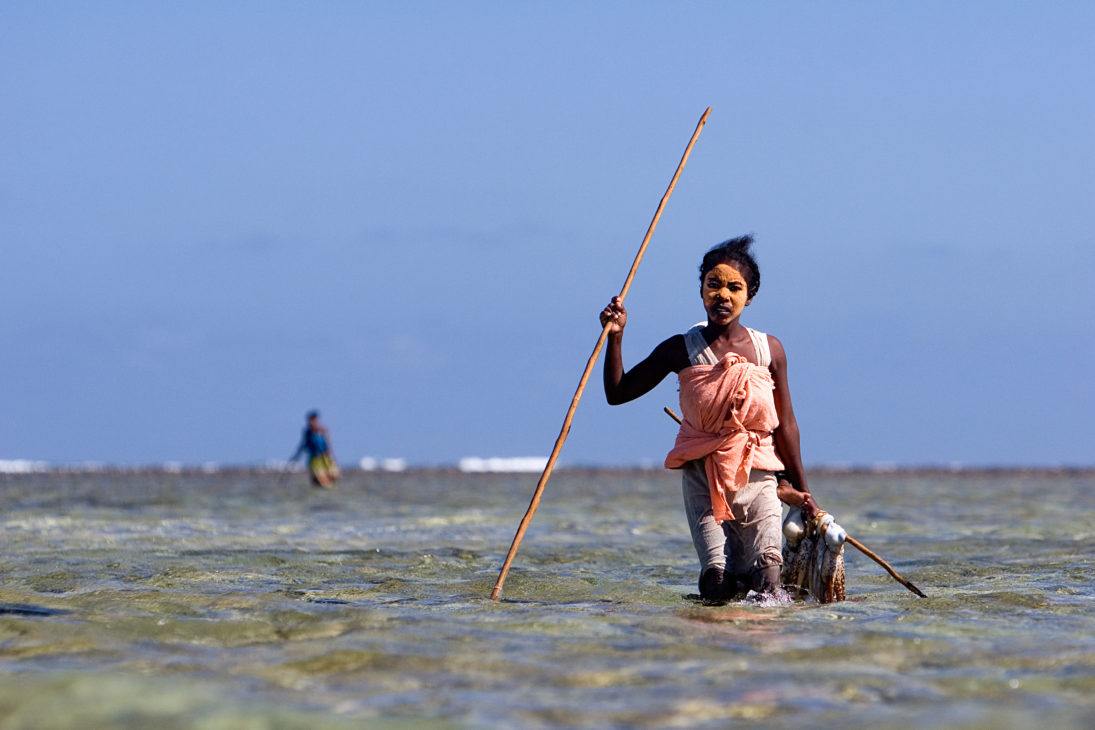 Blue Ventures_Female octopus gleaner