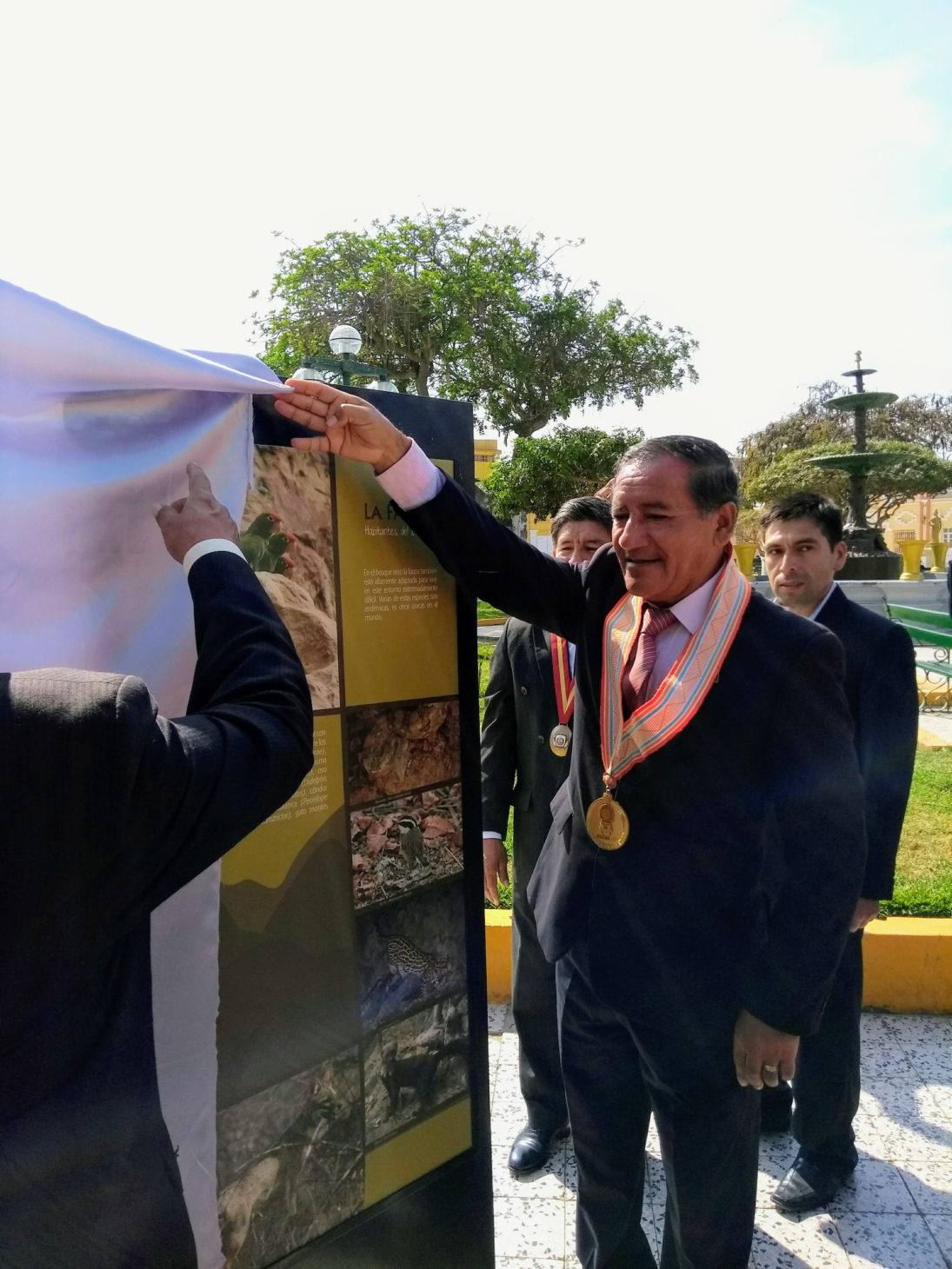 Event to honor putting Laura's face on the 1 Sol coin in Peru, 2017.